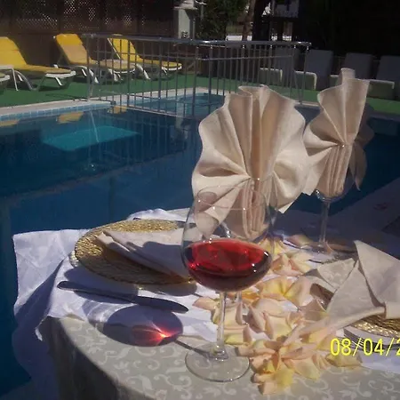 Anna 3* フェティエ