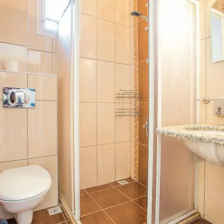 Apart-hotel Anna 3*