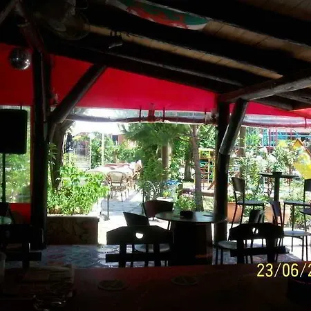 Anna Apart-hotel 3*