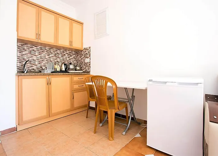 Hotel de apartamente Anna 3*